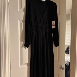 Long sleeve maxi dress.